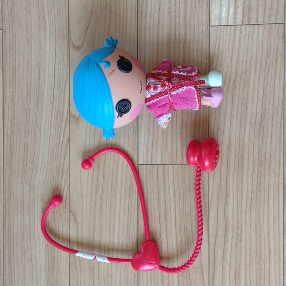 MGA Entertainment Lalaloopsy Littles Stumbles Bumps N Bruises Doll 7"